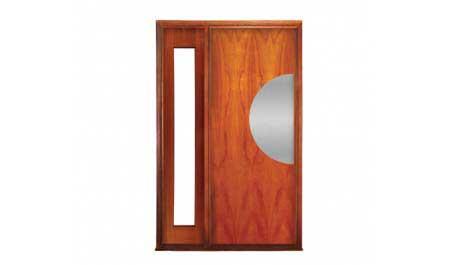 chi: single door + sidelight on left