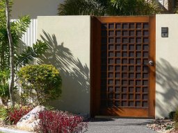 custom-gates-24
